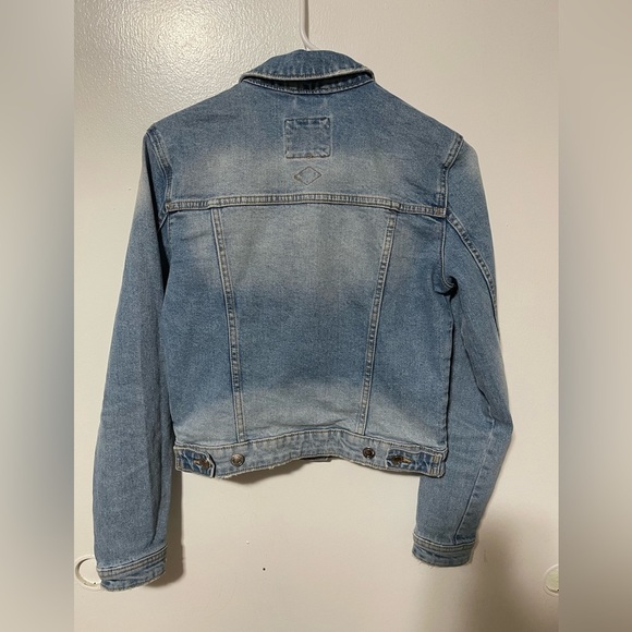 Clock house jean jacket - Picture 3 of 3